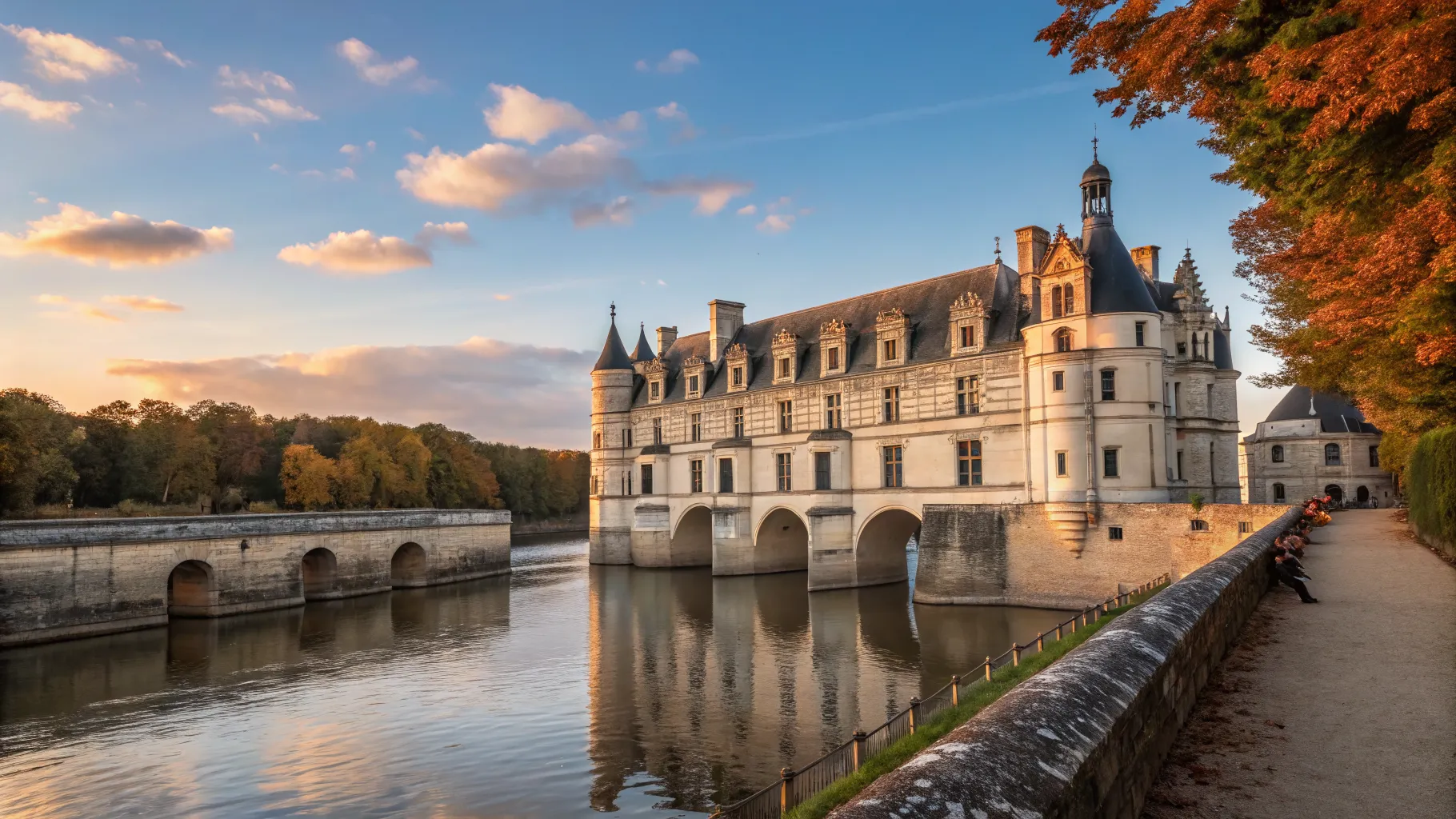 Tour découverte des châteaux de la Loire avec guide francophone : Une immersion au cœur du patrimoine