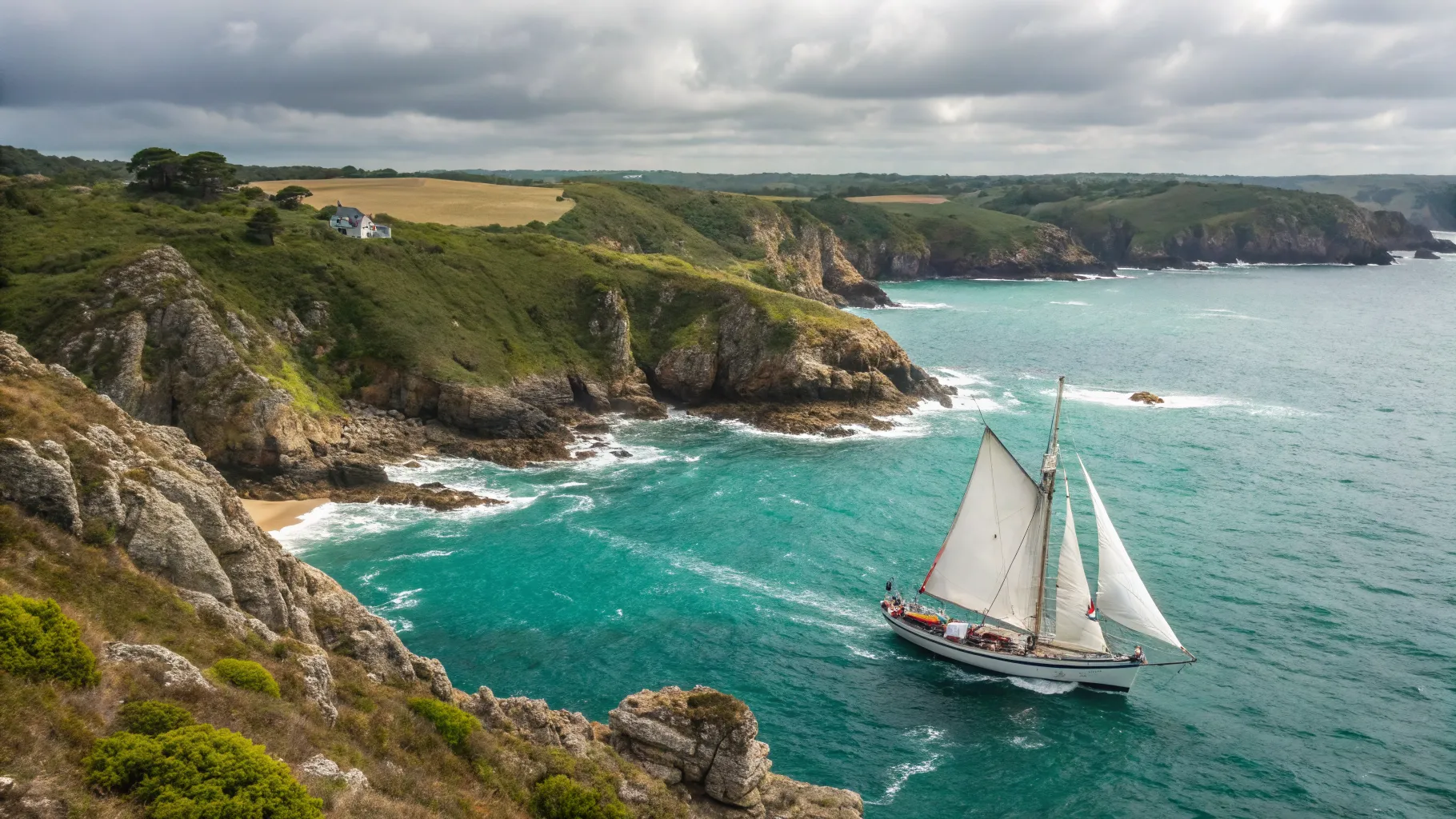 Vacances à la Voile Côte Sauvage Bretagne : Le Guide Ultime