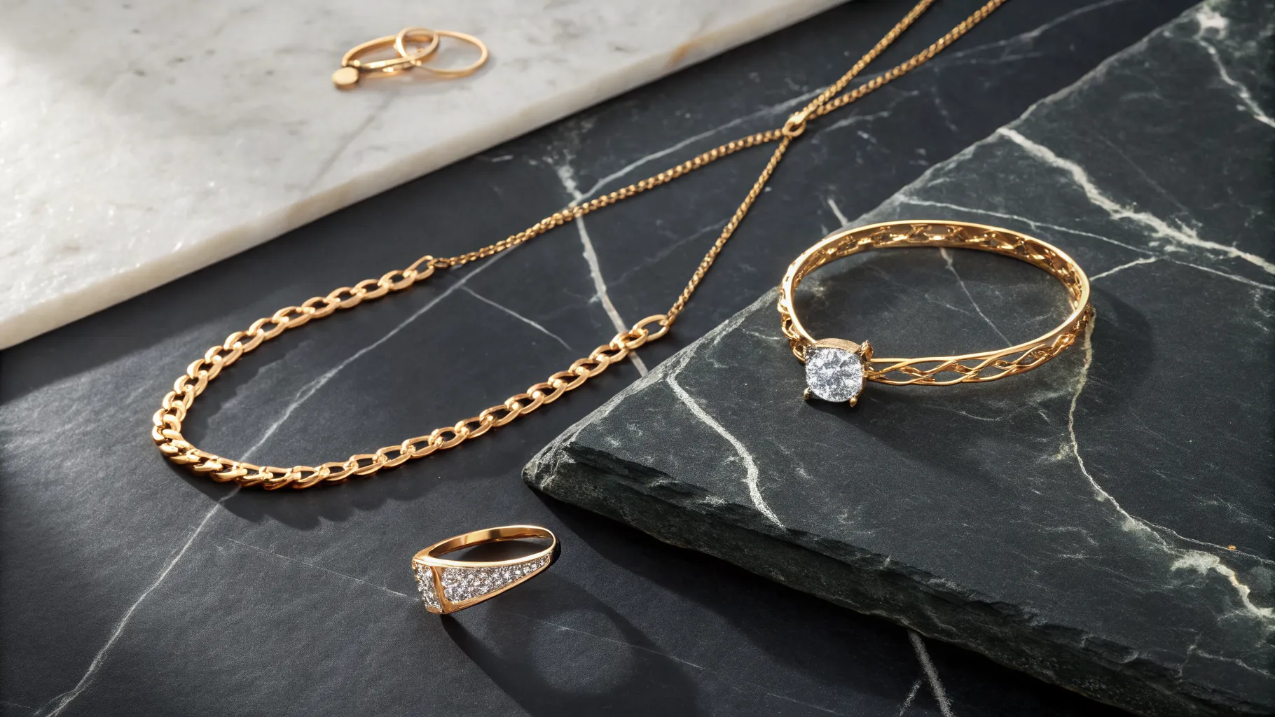 Ein umfassender Leitfaden zu Goldschmuck