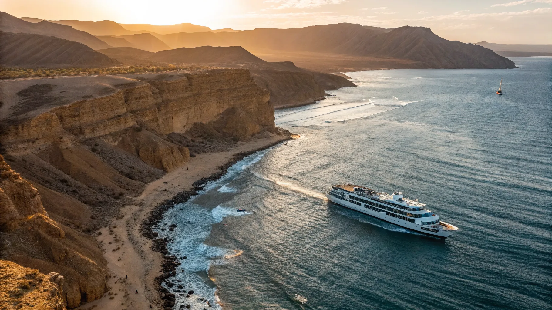 Crucero Costero Península de Baja: Guía de Cabo San Lucas a Ensenada