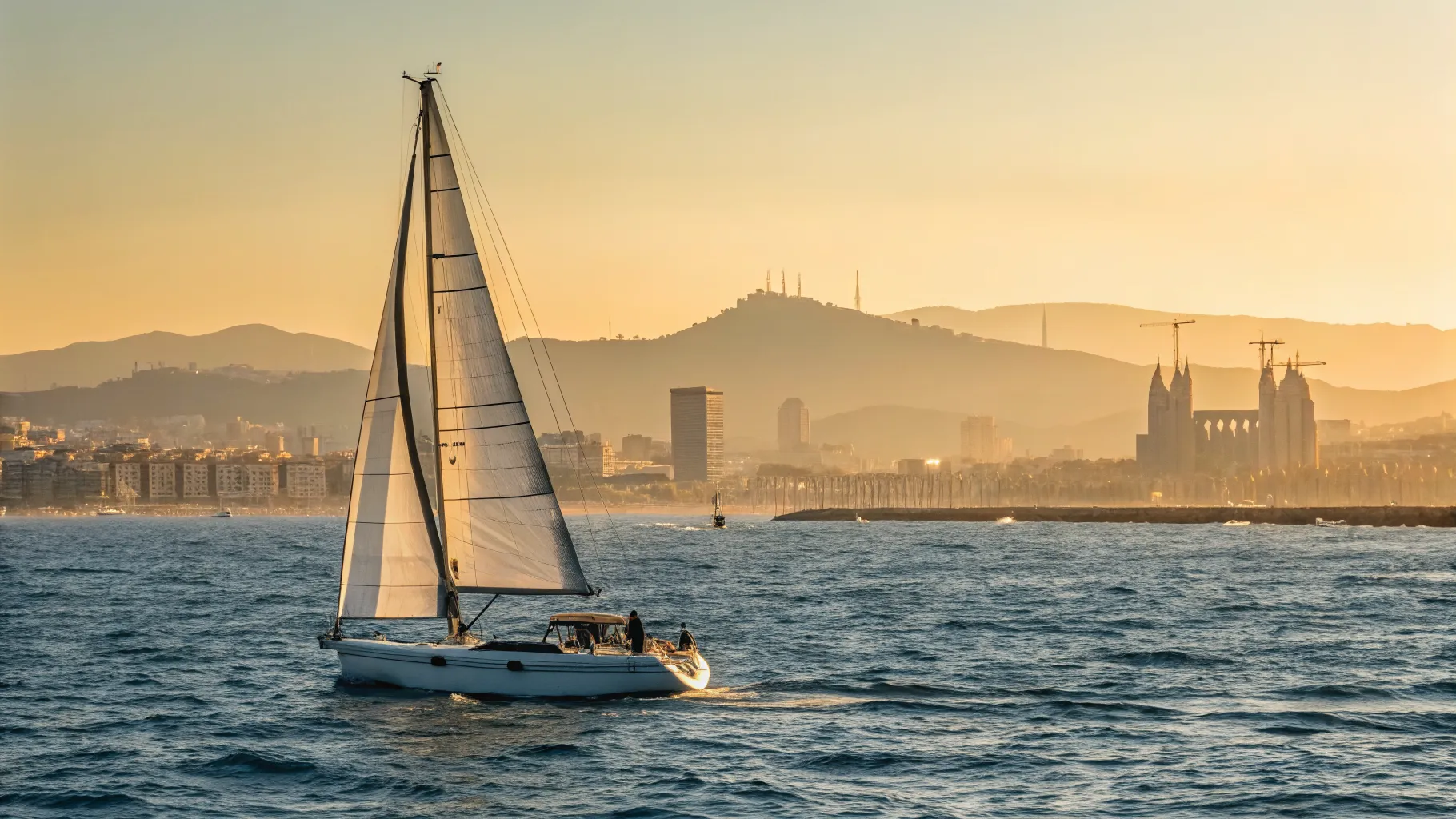 Alquiler de Veleros Barcelona Mediterráneo: La Guía Definitiva para Navegar